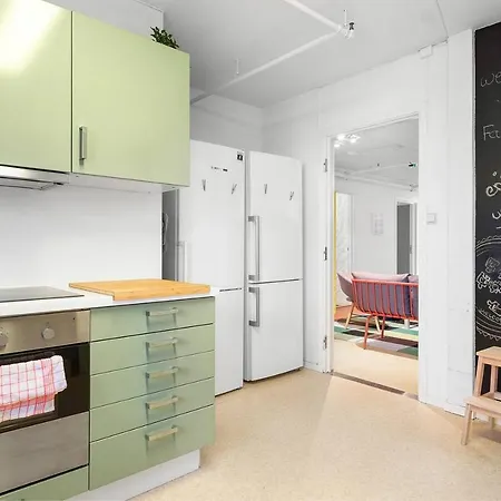 Private Double Next To Fish Market Μπέργκεν