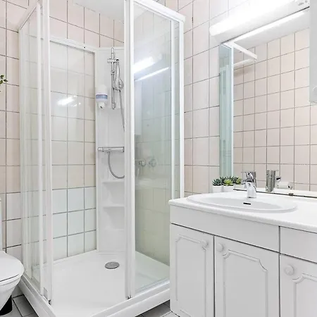 Private Double Next To Fish Market Apartman